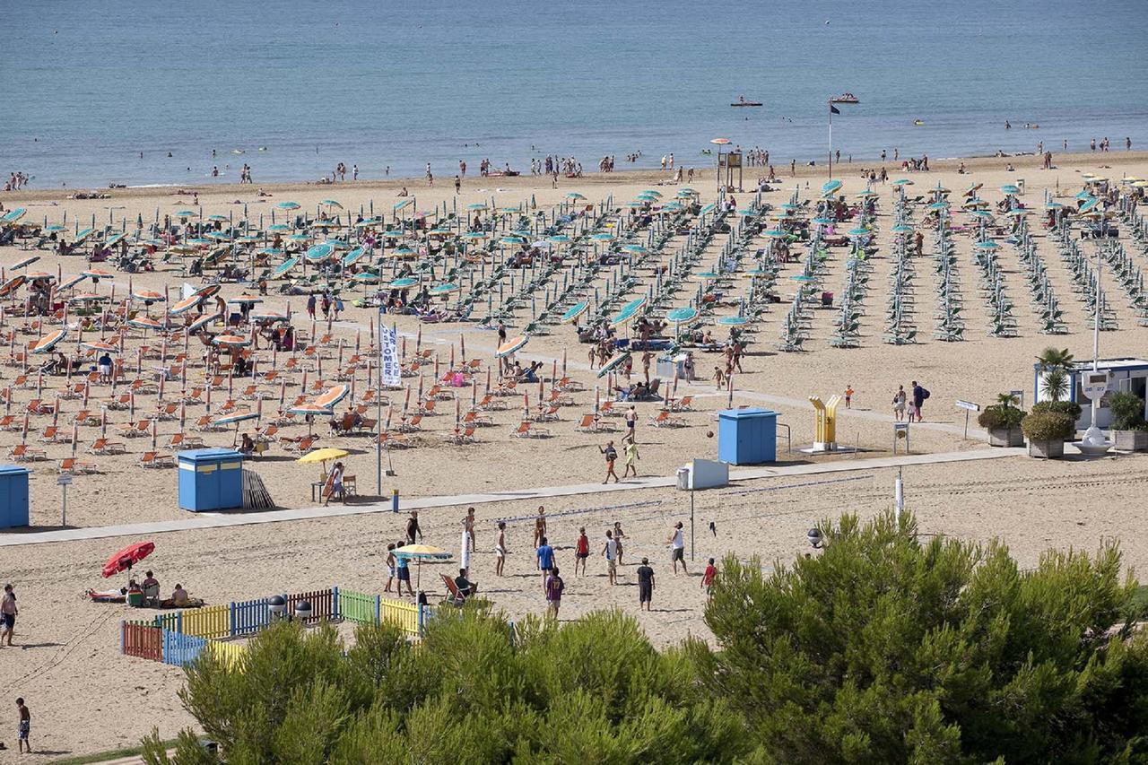 Bel Sole - Appartamenti Bibione Bagian luar foto